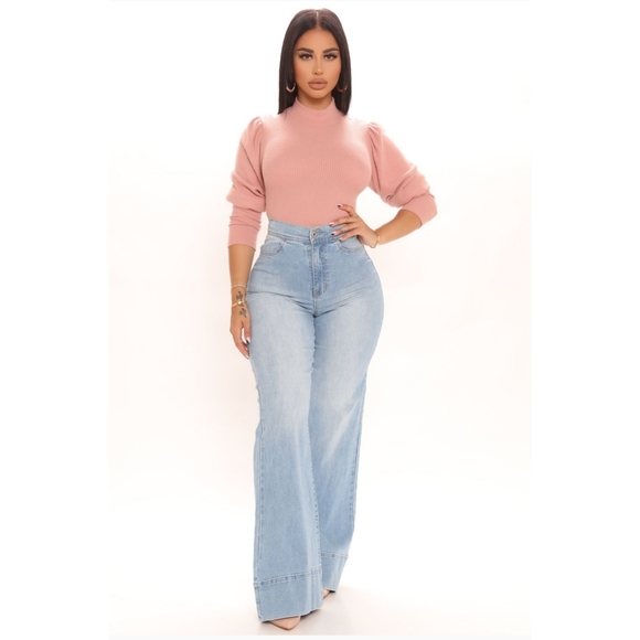 FashionNova Fifth Avenue Wide Leg Jeans - Picture 1 of 5